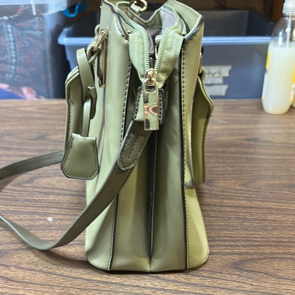 Elegant Olive Green Women's Handbag - Picture 2 of 5